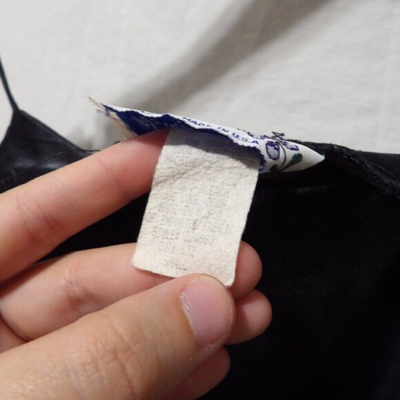 MARIE MICHAELS Vintage Top | S - Picture 4 of 5